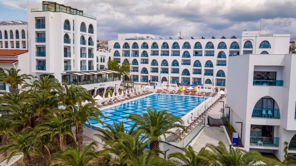 ویو هتل اینفینیتی بای یلکن